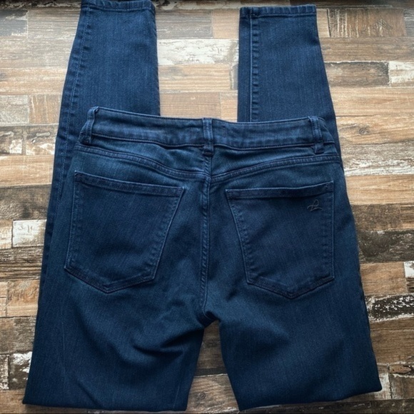 DL1961 Emma Skinny Low Rise Instasculpt Stowe - Picture 4 of 9